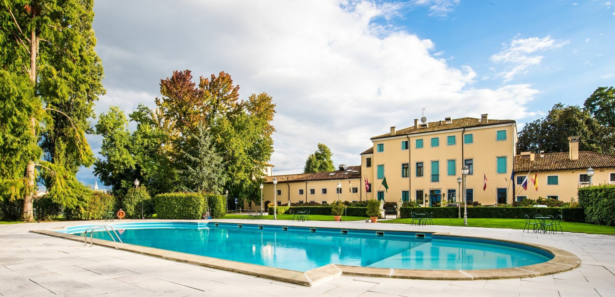 Best Western Plus Hotel Villa Tacchi Gazzo  Buitenkant foto